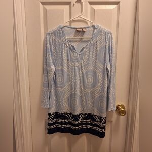 Womens CHICOS blouse Size 1 Like New‎ Stretchy